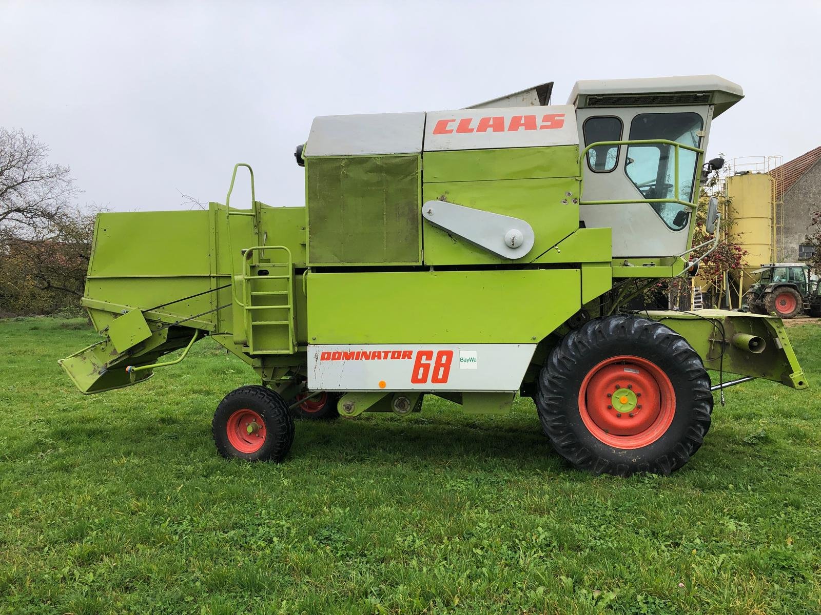 Mähdrescher del tipo CLAAS Dominator 68, Gebrauchtmaschine en Harburg (Imagen 2)