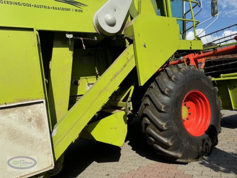 Mähdrescher des Typs CLAAS Dominator 86 (Mecedes Benz Motor), Gebrauchtmaschine in Münzkirchen (Bild 5)