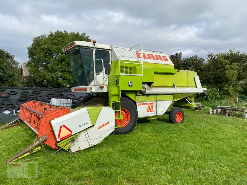 Mähdrescher del tipo CLAAS Dominator 98s, Gebrauchtmaschine In Risum-Lindholm (Immagine 1)