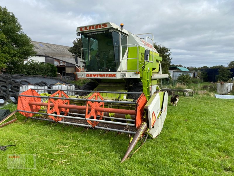 Mähdrescher Türe ait CLAAS Dominator 98s, Gebrauchtmaschine içinde Risum-Lindholm (resim 2)