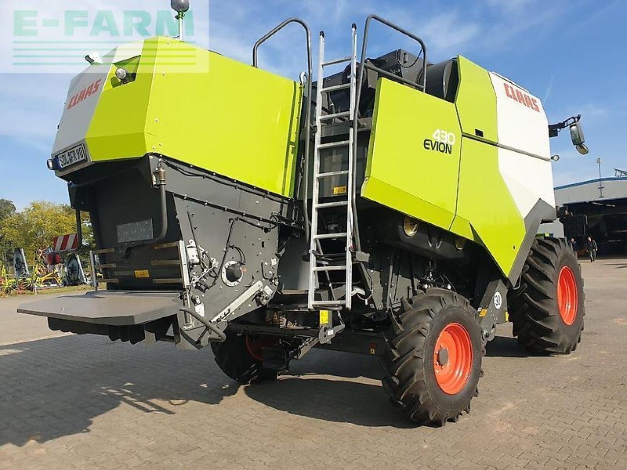 Mähdrescher des Typs CLAAS evion 430 classic + vario 620, Gebrauchtmaschine in NEUENDORF AM SPECK (Bild 3)