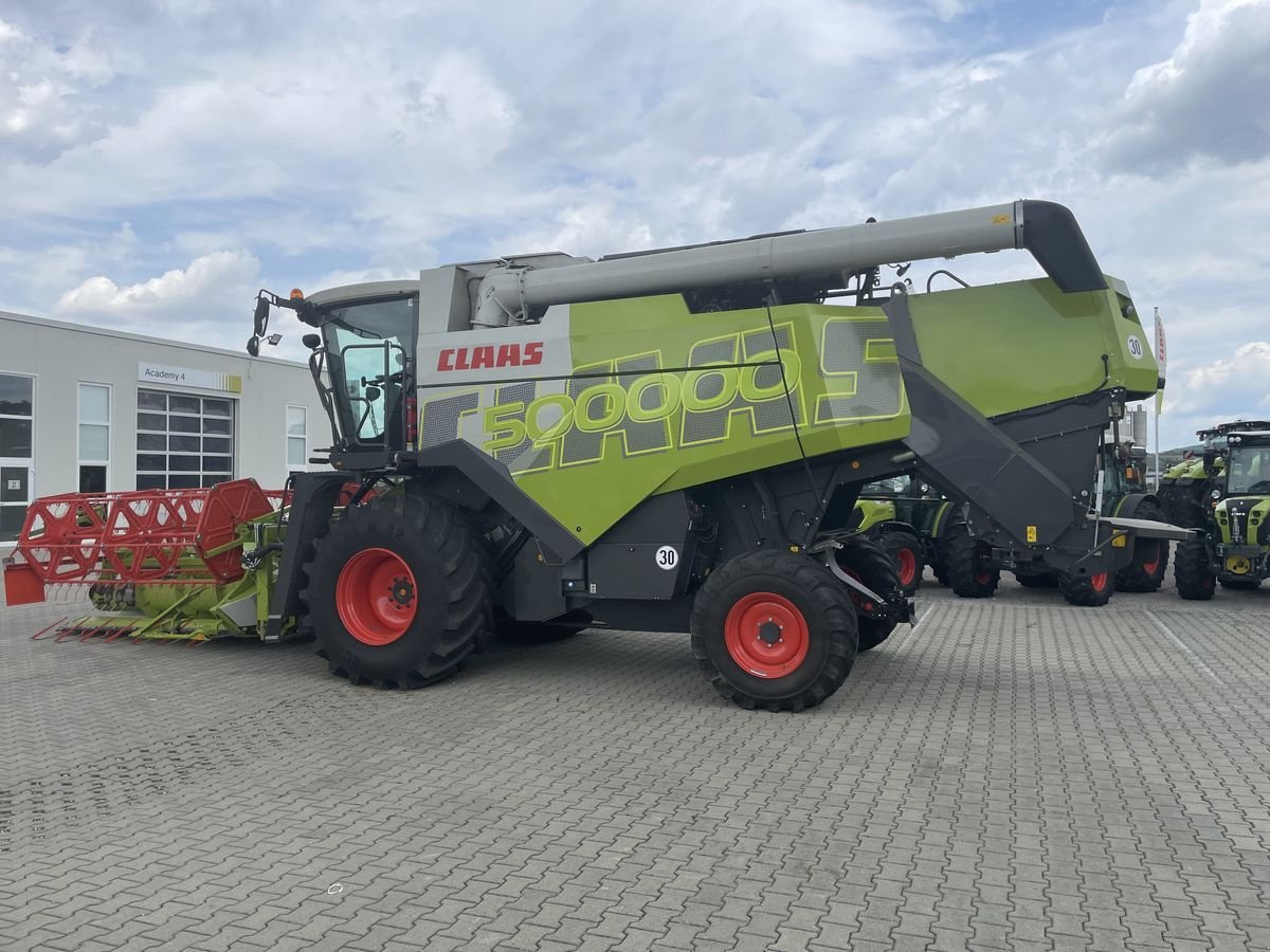 Mähdrescher des Typs CLAAS EVION 430 CLASSIC, Vorführmaschine in Spillern (Bild 2)