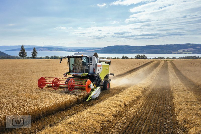 Mähdrescher of the type CLAAS Evion 430 MAXI, Neumaschine in Zell an der Pram (Picture 5)