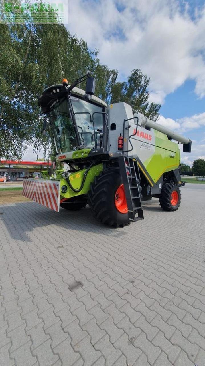 Mähdrescher типа CLAAS evion 430 mit schweidwerk 6,20, Gebrauchtmaschine в NEUKIRCHEN V. WALD (Фотография 1)