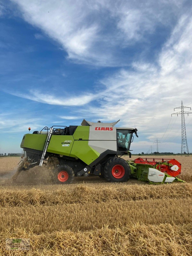 Mähdrescher des Typs CLAAS Evion 430, Vorführmaschine in Rhede / Brual (Bild 4)