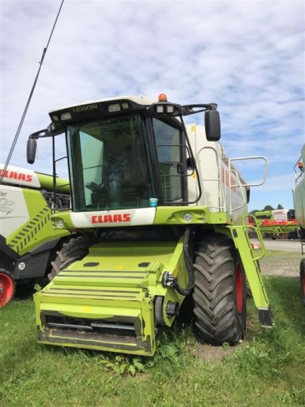 Mähdrescher des Typs CLAAS GEBR. MÄHDR. CLAAS LEXION 580, Gebrauchtmaschine in Plessa (Bild 2)