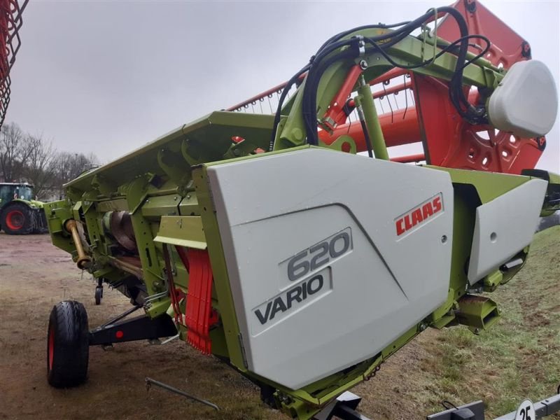 Mähdrescher типа CLAAS GEBR. MÄHDRESCHER TUCANO 430, Gebrauchtmaschine в Lommatzsch (Фотография 27)