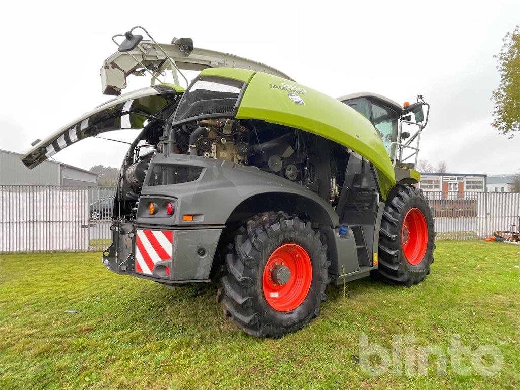 Mähdrescher типа CLAAS Jaguar 950, Gebrauchtmaschine в Düsseldorf (Фотография 3)