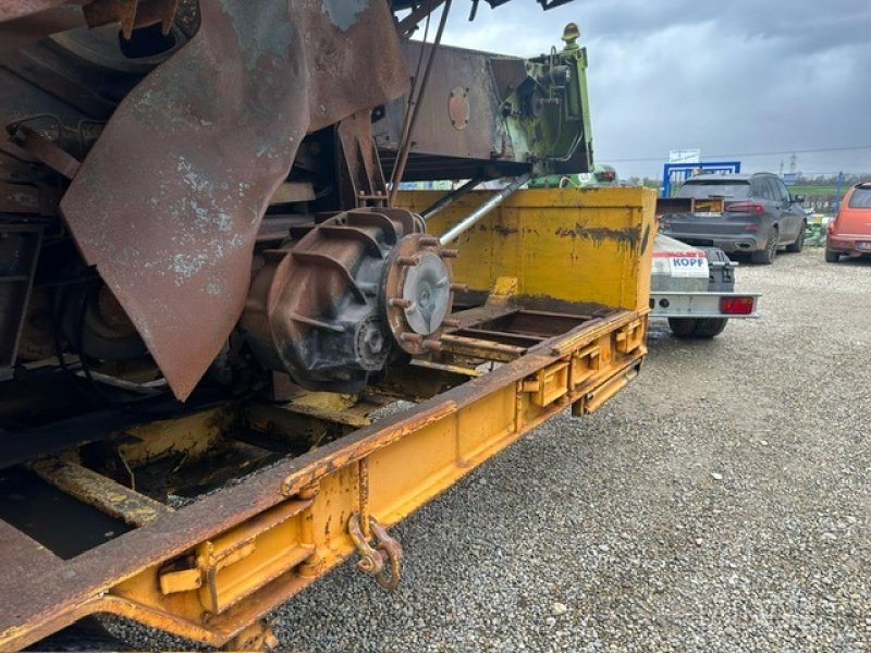 Mähdrescher du type CLAAS Lexion 420 Evo Brandschaden Schlachtfest, Gebrauchtmaschine en Schutterzell (Photo 4)