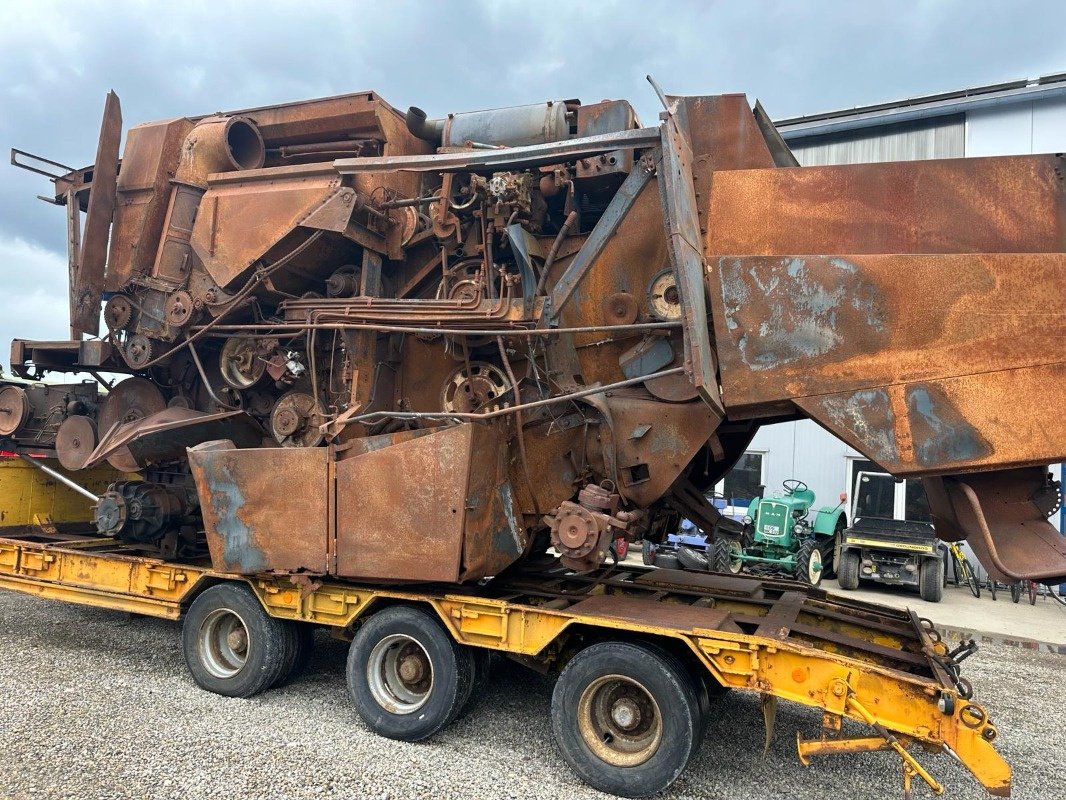 Mähdrescher du type CLAAS Lexion 420 Evo Brandschaden Schlachtfest, Gebrauchtmaschine en Schutterzell (Photo 12)