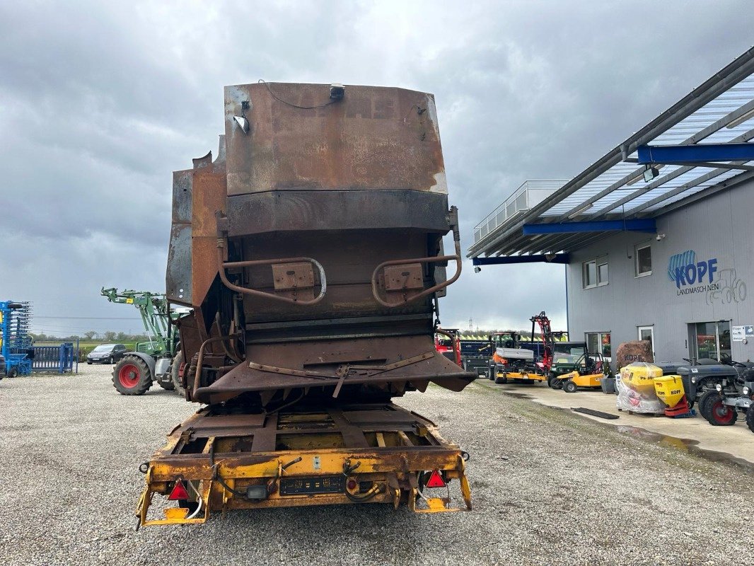 Mähdrescher от тип CLAAS Lexion 420 Evo Brandschaden Schlachtfest, Gebrauchtmaschine в Schutterzell (Снимка 13)