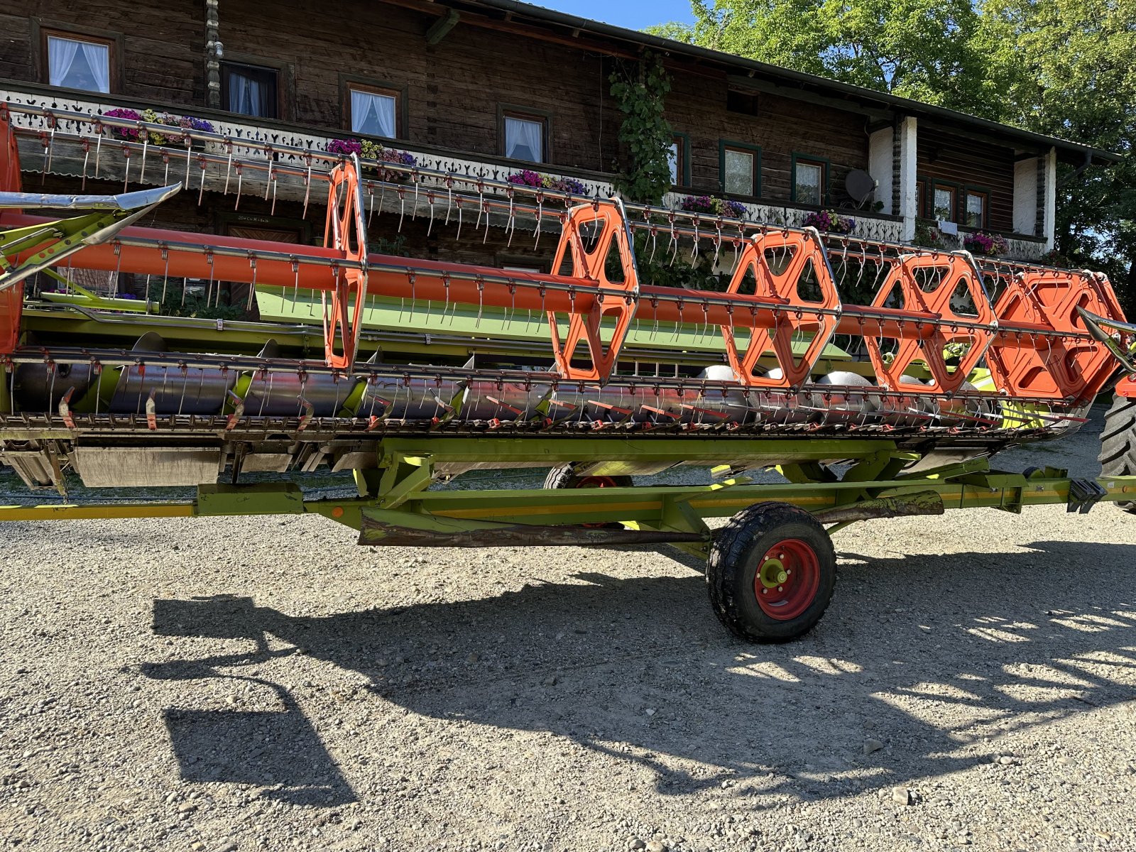 Mähdrescher typu CLAAS Lexion 440 Evolution, Gebrauchtmaschine v Marklkofen (Obrázek 23)