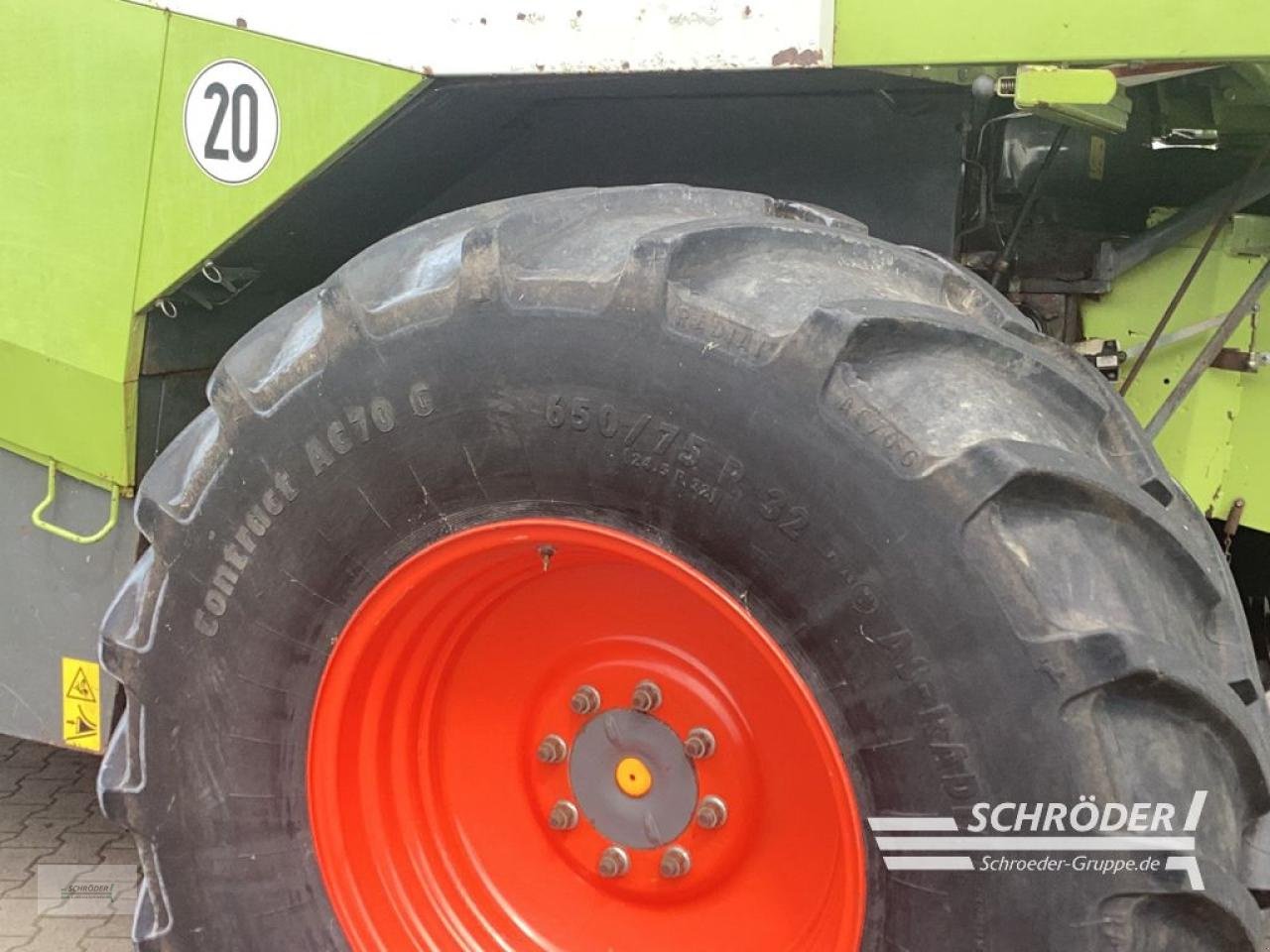 Mähdrescher typu CLAAS LEXION 440, Gebrauchtmaschine v Lastrup (Obrázok 4)