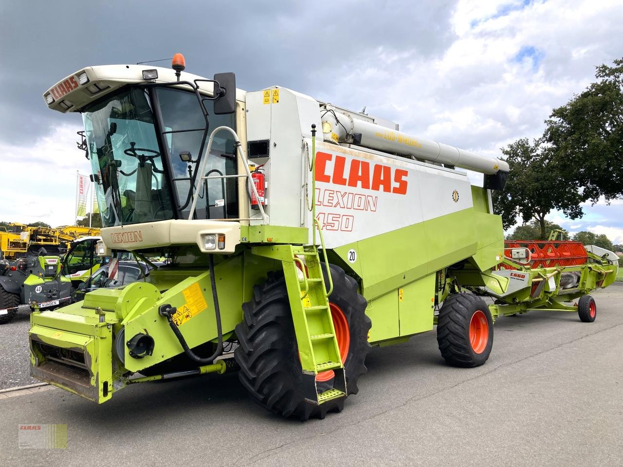 Mähdrescher Türe ait CLAAS LEXION 450 mit SW C 660 AC, Raps, SW-Wagen, Gebrauchtmaschine içinde Molbergen (resim 1)