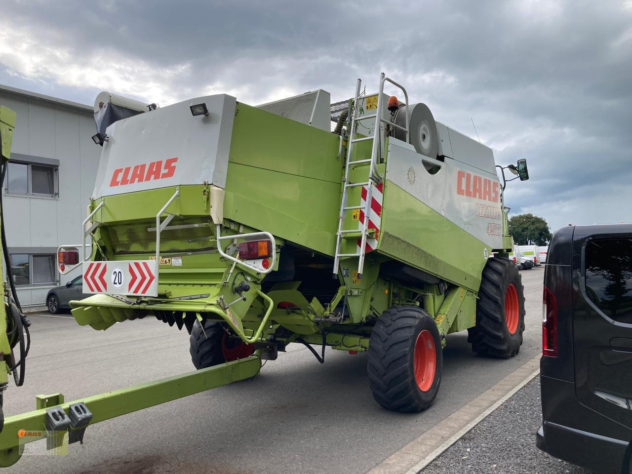 Mähdrescher Türe ait CLAAS LEXION 450 mit SW C 660 AC, Raps, SW-Wagen, Gebrauchtmaschine içinde Molbergen (resim 4)