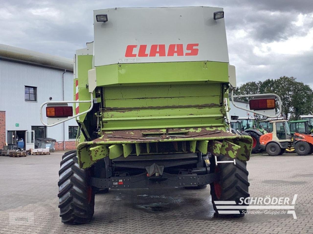 Mähdrescher des Typs CLAAS LEXION 450, Gebrauchtmaschine in Lastrup (Bild 7)