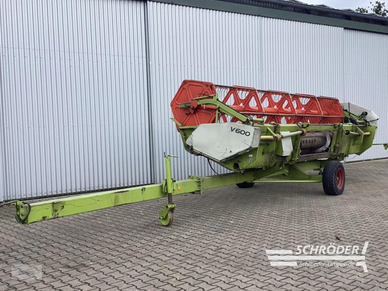 Mähdrescher des Typs CLAAS LEXION 450, Gebrauchtmaschine in Lastrup (Bild 17)