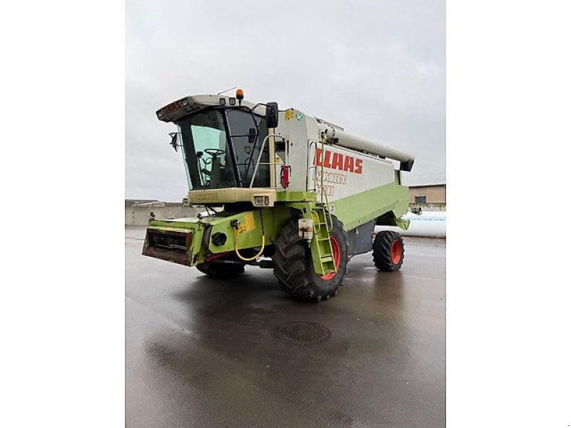 Mähdrescher du type CLAAS LEXION 460, Gebrauchtmaschine en Kaunas (Photo 15)