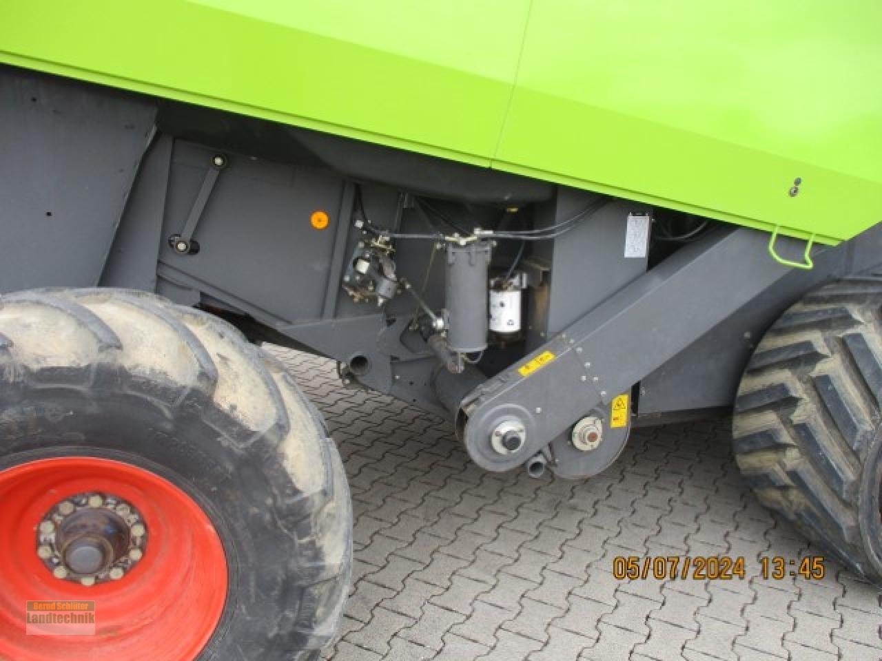 Mähdrescher des Typs CLAAS Lexion 480, Gebrauchtmaschine in Büren (Bild 5)