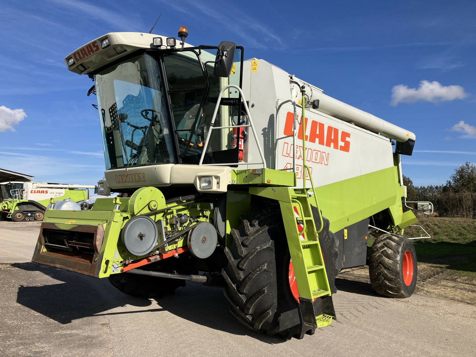 Mähdrescher des Typs CLAAS LEXION 480, Gebrauchtmaschine in VAROIS & CHAIGNOT (Bild 1)