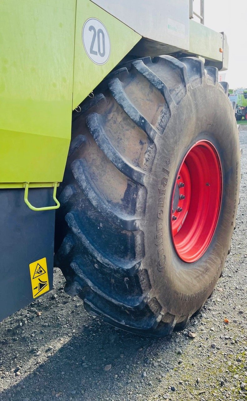 Mähdrescher tip CLAAS Lexion 480, Gebrauchtmaschine in Vetschau (Poză 2)