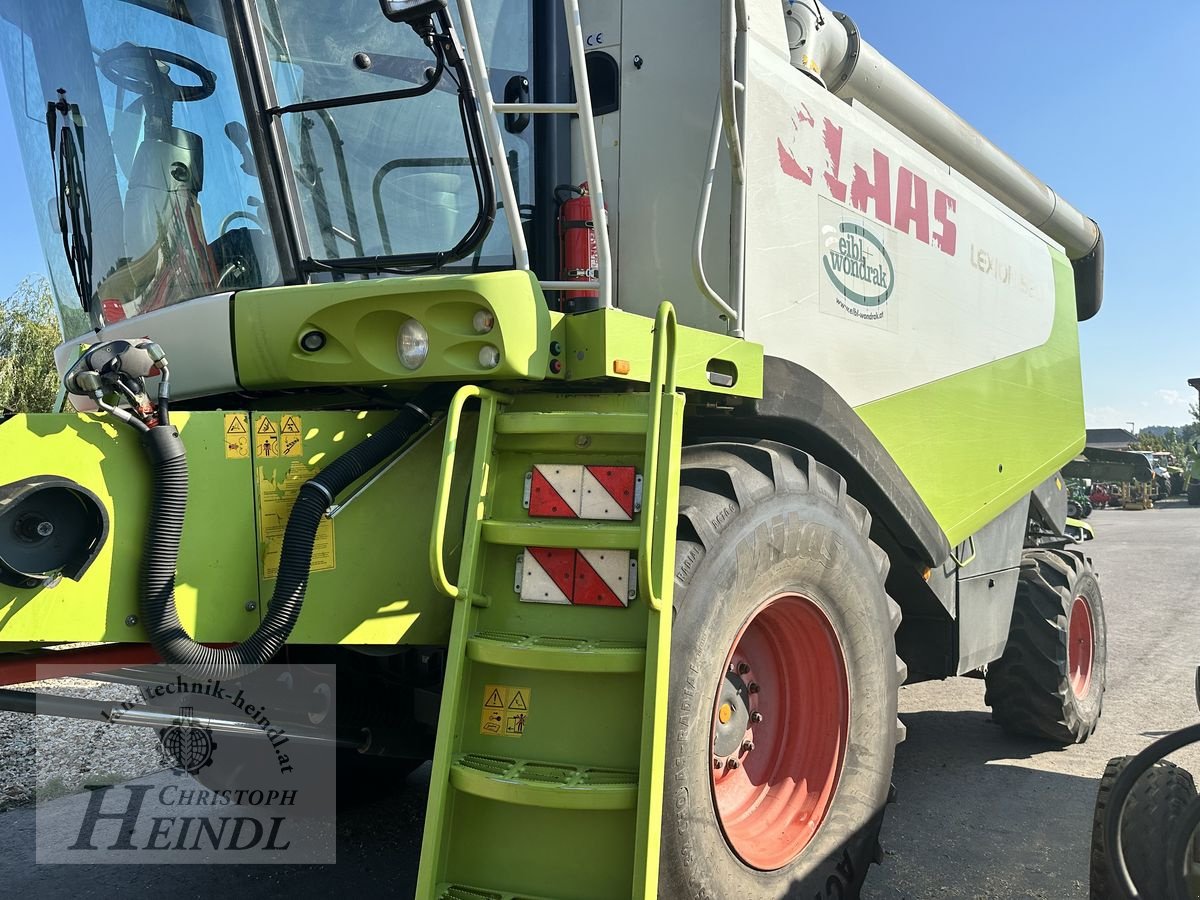 Mähdrescher des Typs CLAAS Lexion 520, Gebrauchtmaschine in Stephanshart (Bild 8)