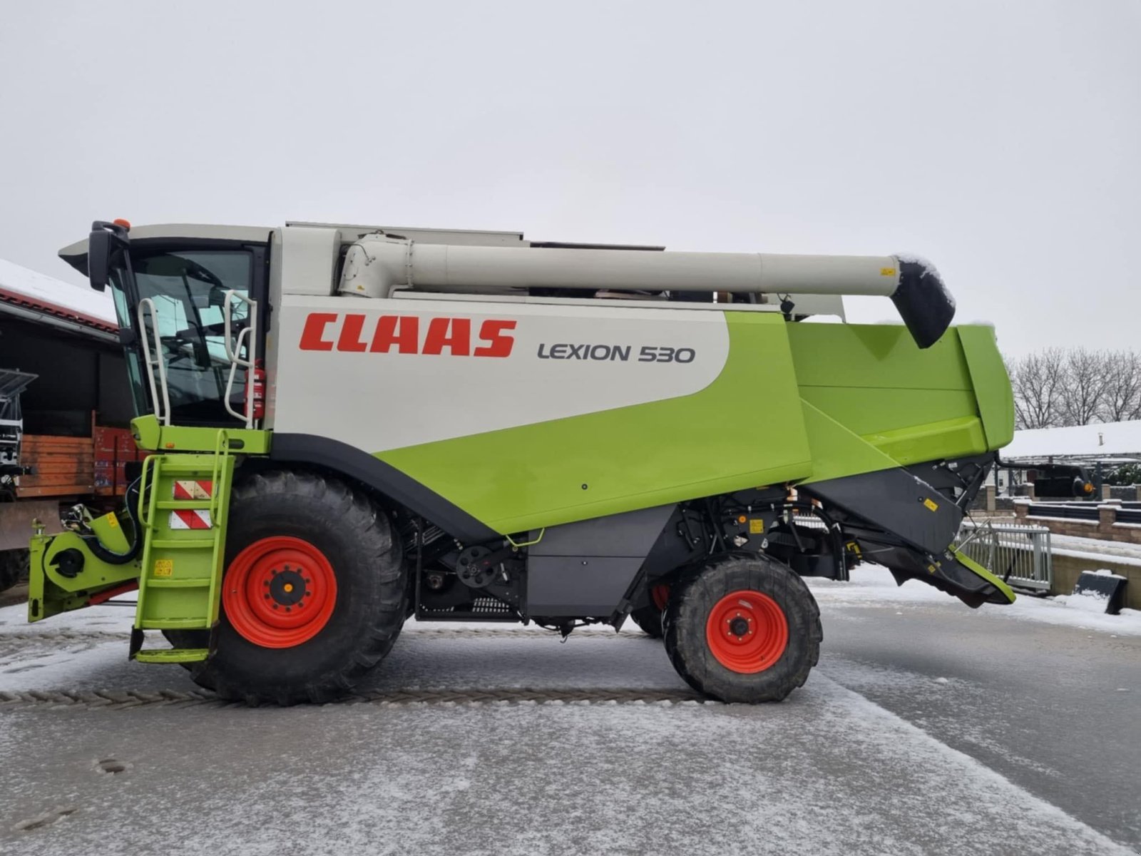 Mähdrescher Türe ait CLAAS Lexion 530, Gebrauchtmaschine içinde Naklo (resim 7)