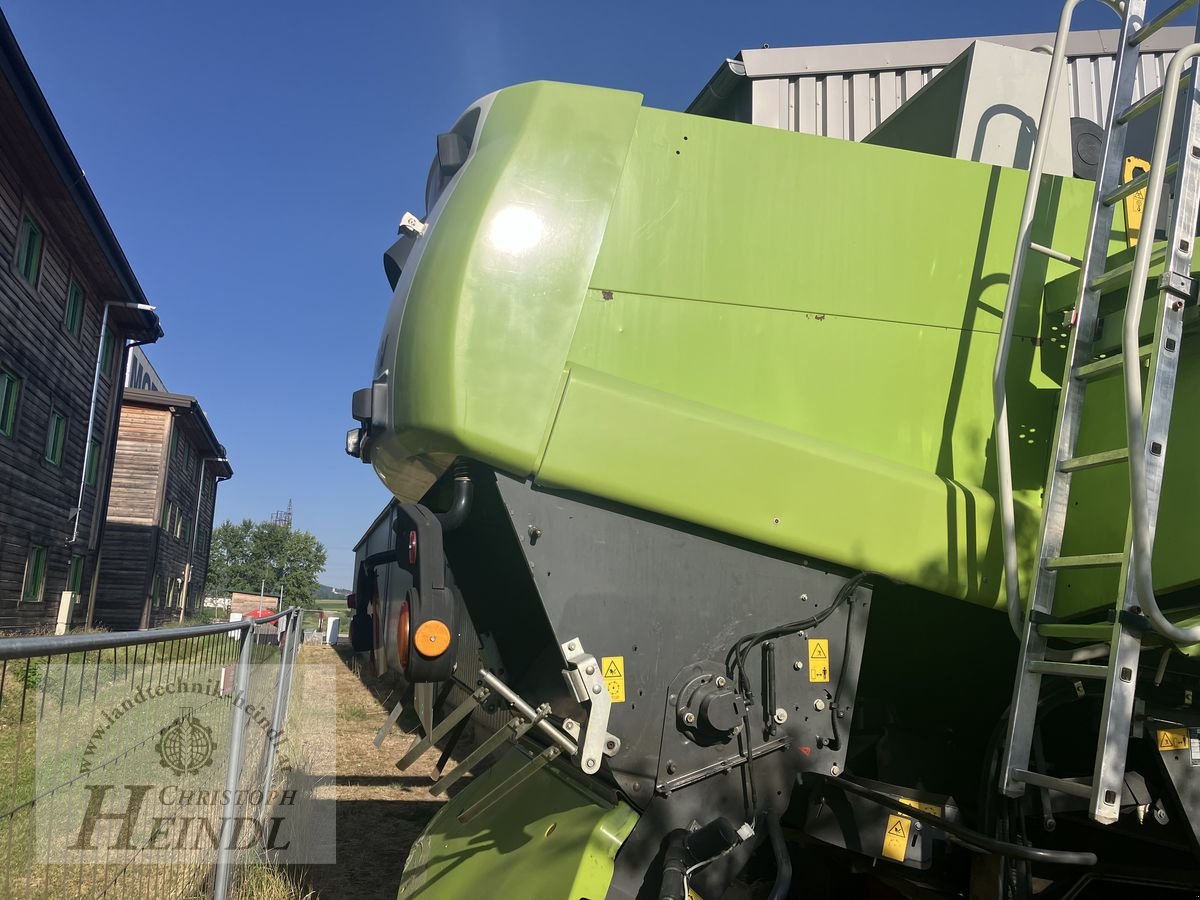 Mähdrescher des Typs CLAAS Lexion 530, Gebrauchtmaschine in Stephanshart (Bild 4)