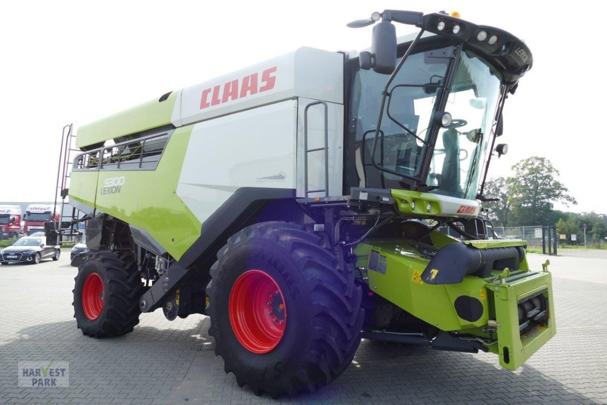 Mähdrescher des Typs CLAAS Lexion 5300, Gebrauchtmaschine in Emsbüren (Bild 3)