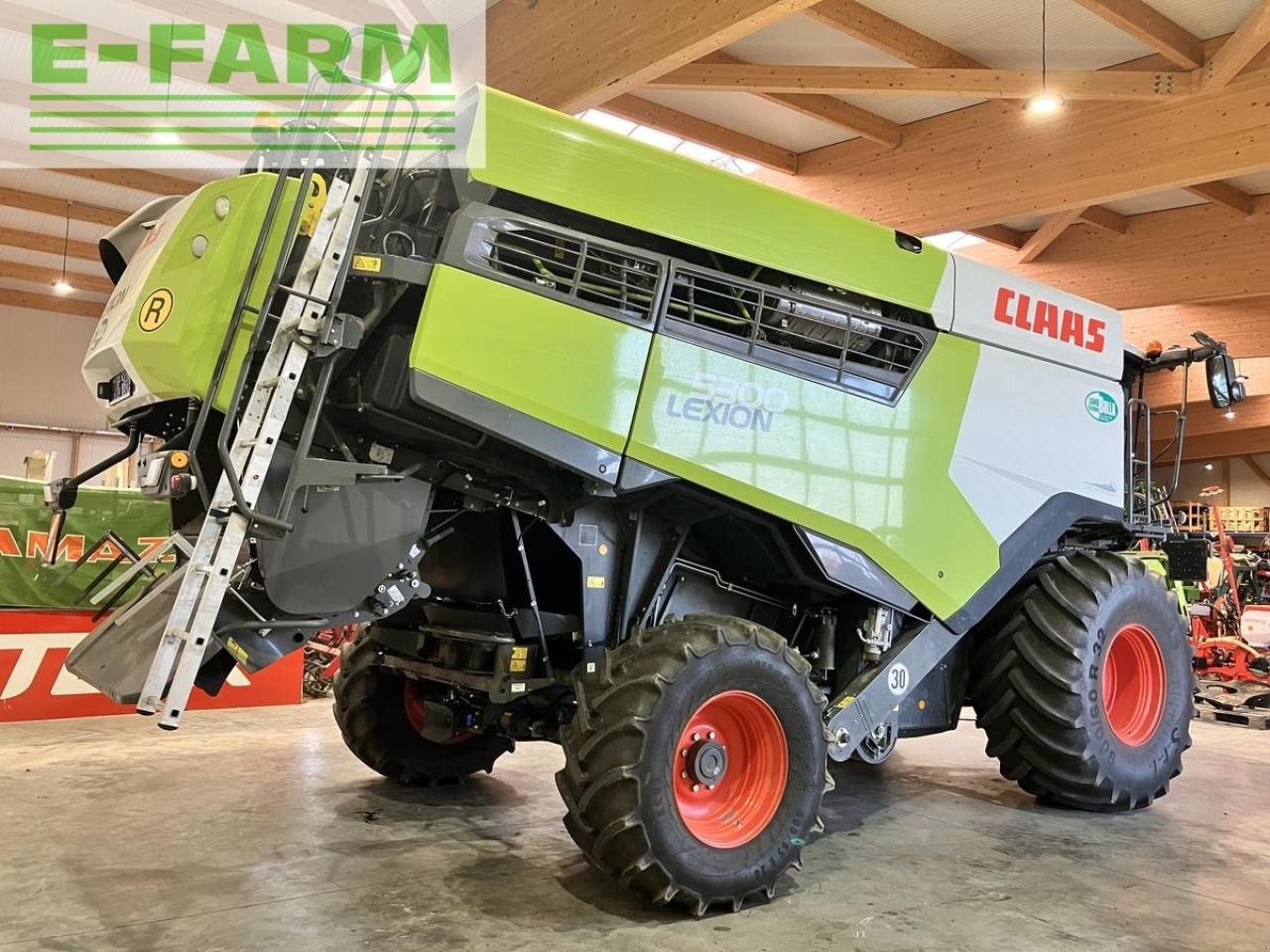 Mähdrescher des Typs CLAAS lexion 5300, Gebrauchtmaschine in Sierning (Bild 3)