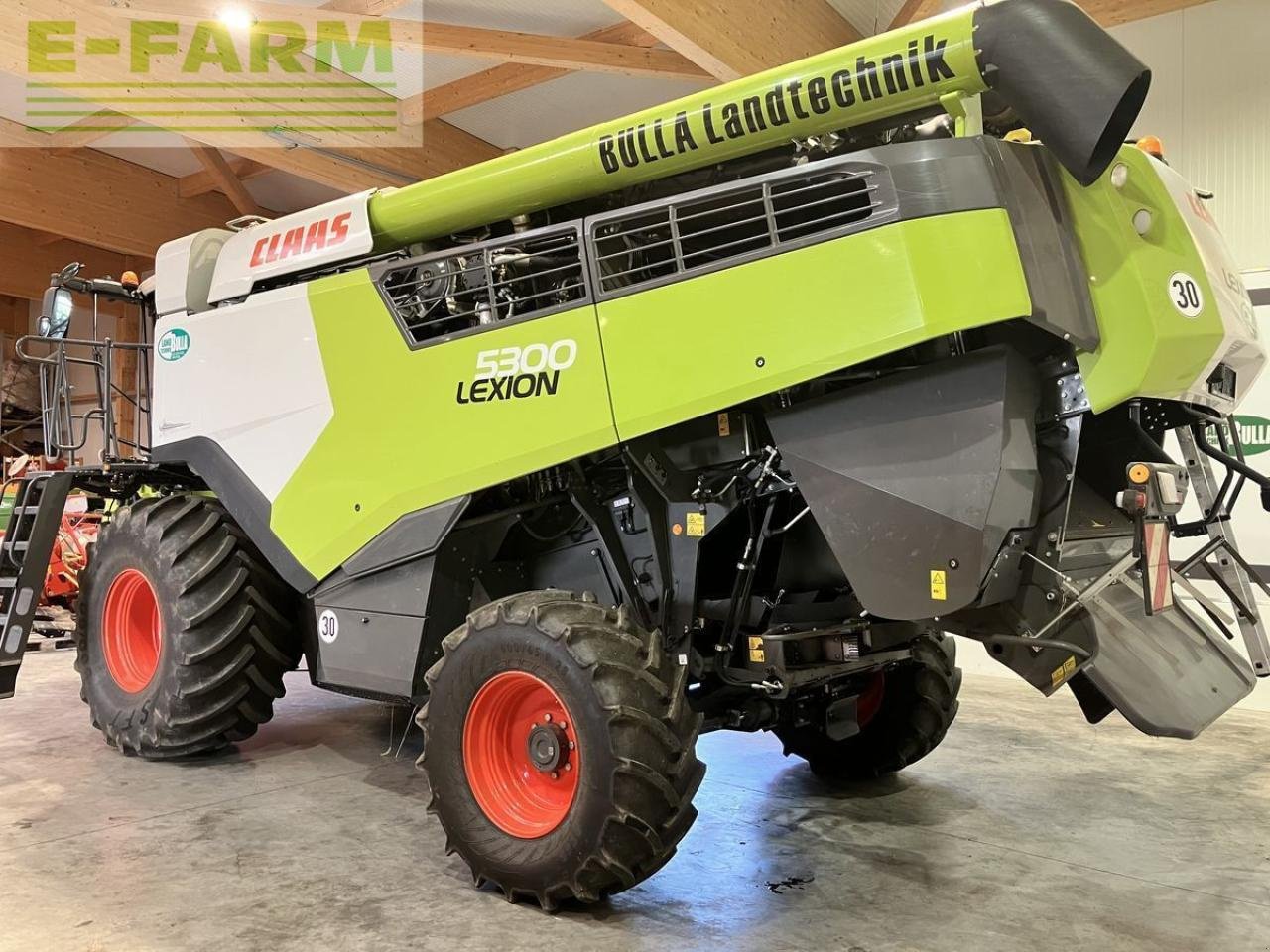 Mähdrescher del tipo CLAAS lexion 5300, Gebrauchtmaschine en Sierning (Imagen 4)