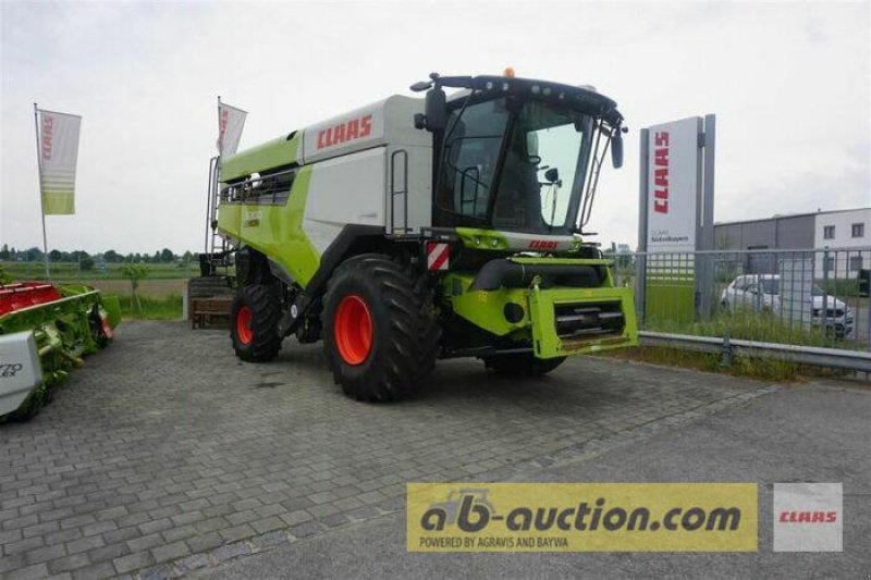 Mähdrescher del tipo CLAAS LEXION 5300, Gebrauchtmaschine en Töging am Inn (Imagen 1)