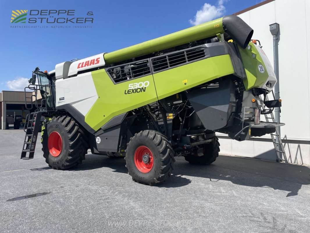 Mähdrescher des Typs CLAAS Lexion 5300, Gebrauchtmaschine in Rietberg (Bild 17)