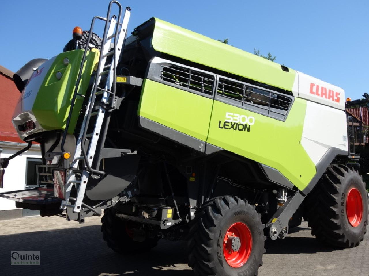 Mähdrescher des Typs CLAAS Lexion 5300, Gebrauchtmaschine in Lichtenau-Kleinenberg (Bild 2)