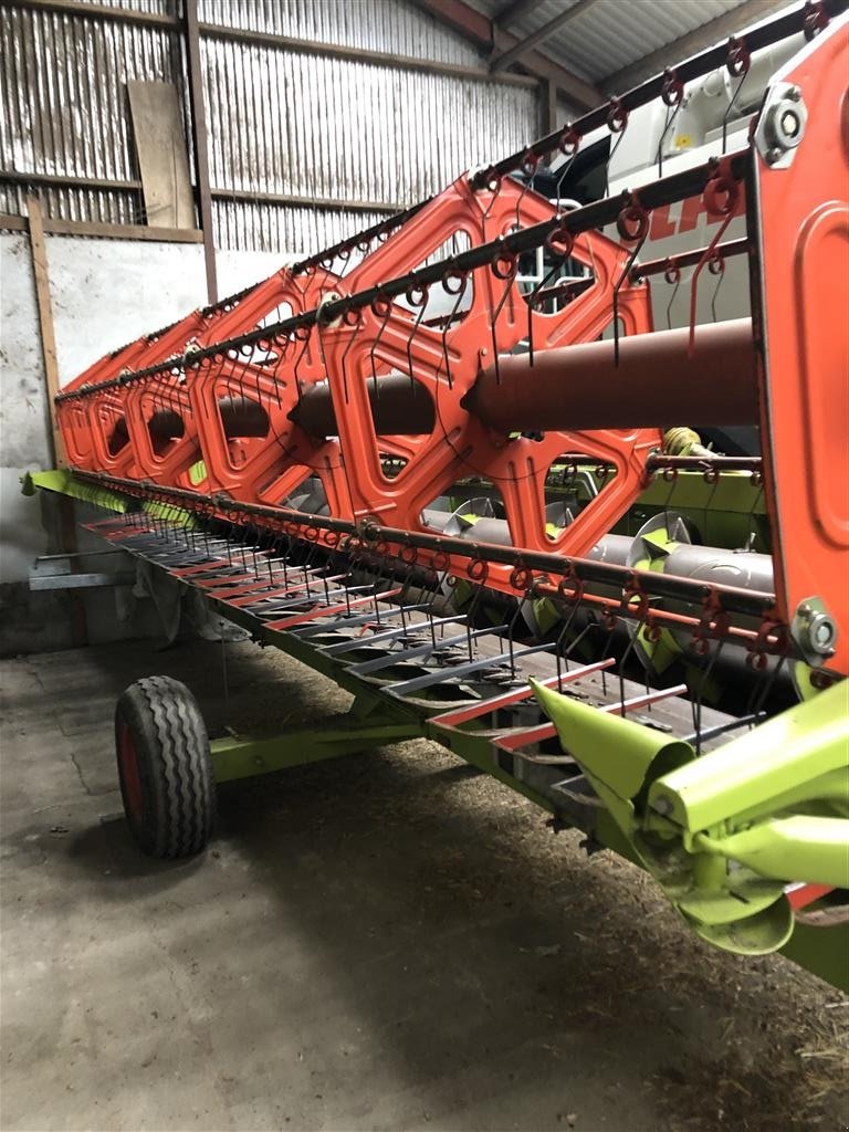 Mähdrescher typu CLAAS LEXION 540 med C660 skærebord, Gebrauchtmaschine v Søllested (Obrázek 1)