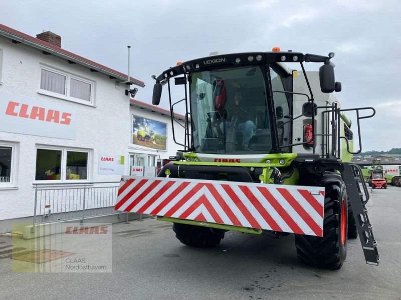 Mähdrescher des Typs CLAAS LEXION 5400 E5, Neumaschine in Altenstadt a.d. Waldnaab (Bild 2)