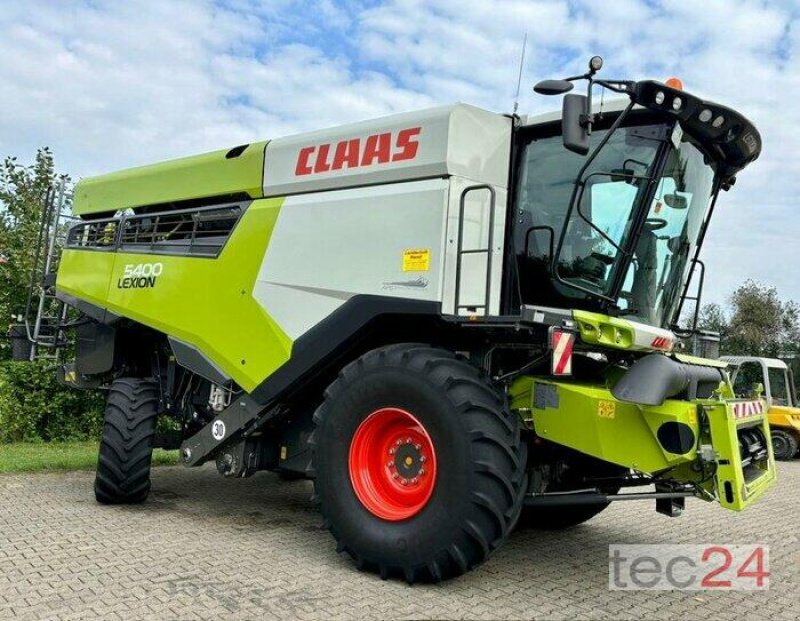 Mähdrescher du type CLAAS Lexion 5400 mit Schneidwerk, Gebrauchtmaschine en Östringen (Photo 12)