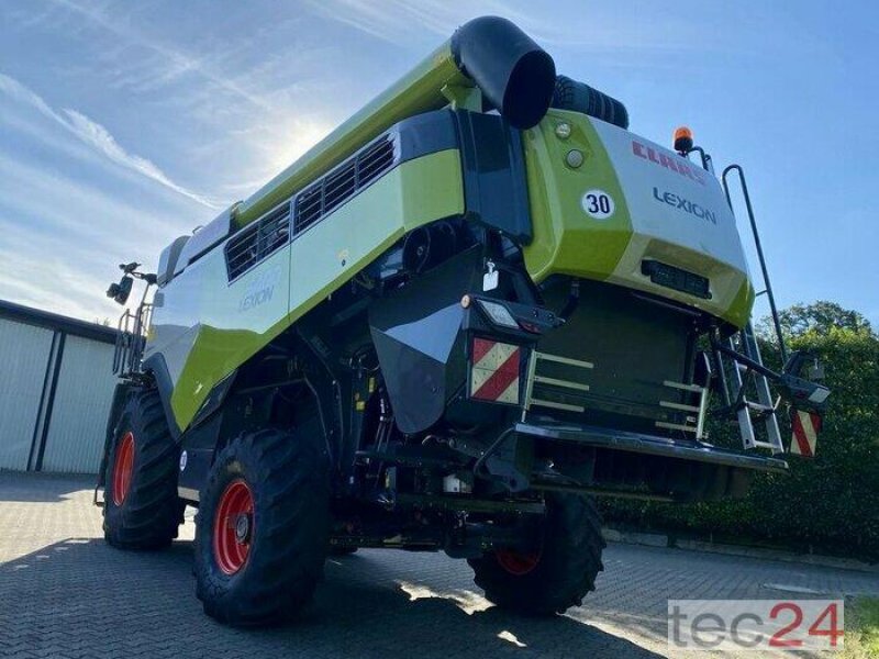 Mähdrescher типа CLAAS Lexion 5400 mit Schneidwerk, Gebrauchtmaschine в Östringen (Фотография 1)