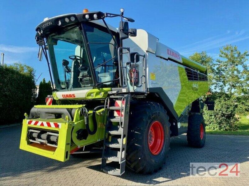 Mähdrescher Türe ait CLAAS Lexion 5400 mit Schneidwerk, Gebrauchtmaschine içinde Östringen (resim 2)