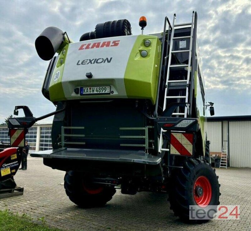 Mähdrescher du type CLAAS Lexion 5400 mit Schneidwerk, Gebrauchtmaschine en Östringen (Photo 14)