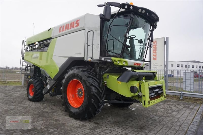 Mähdrescher des Typs CLAAS LEXION 5400, Gebrauchtmaschine in Töging am Inn (Bild 1)