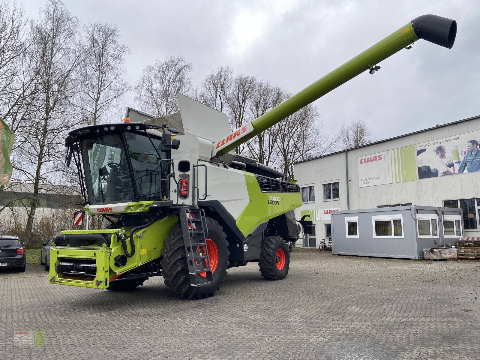 Mähdrescher от тип CLAAS Lexion 5400, Gebrauchtmaschine в Vohburg (Снимка 4)