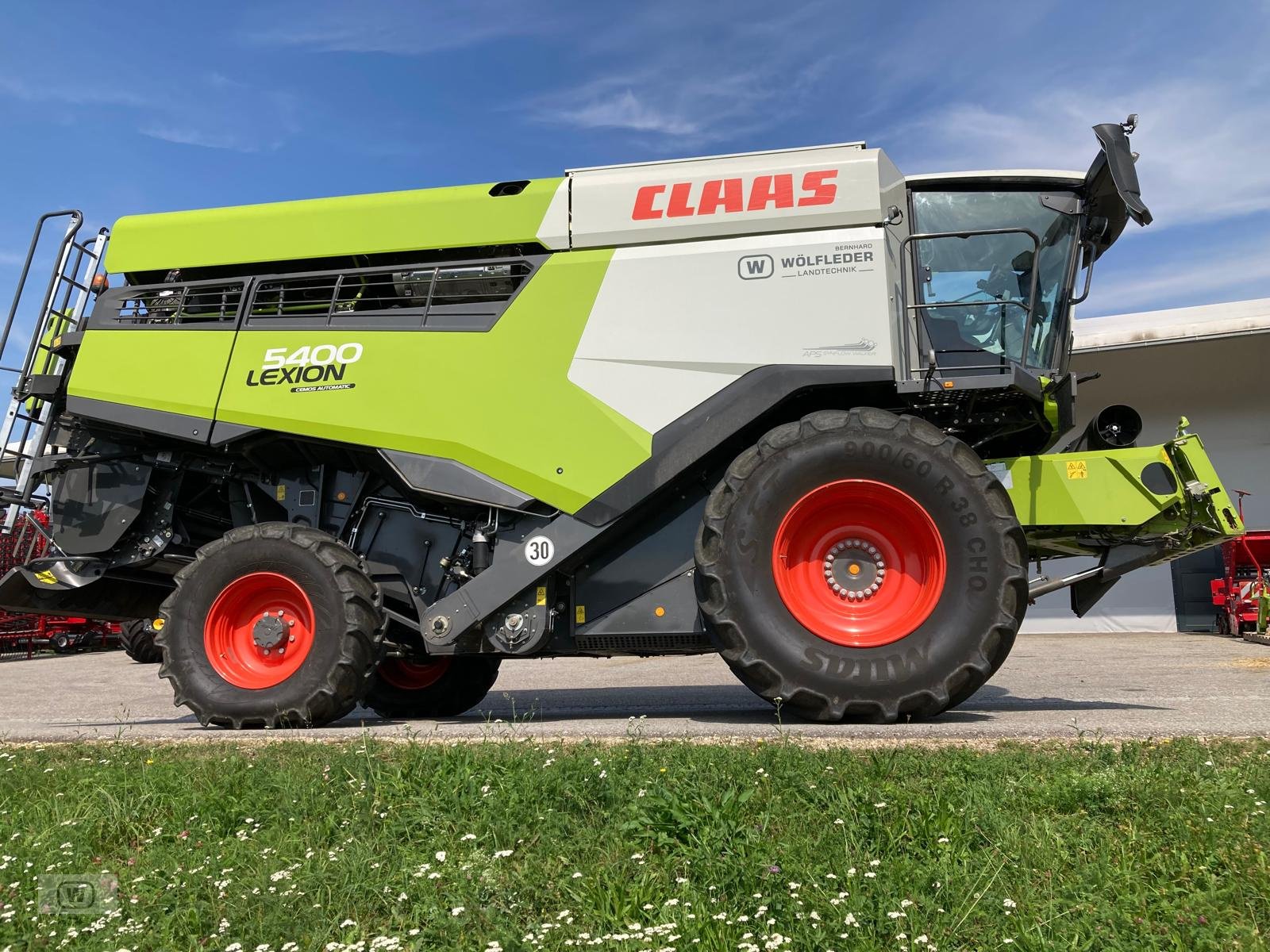 Mähdrescher des Typs CLAAS Lexion 5400, Gebrauchtmaschine in Zell an der Pram (Bild 5)