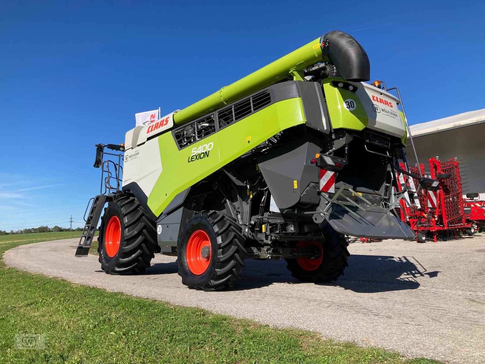 Mähdrescher des Typs CLAAS Lexion 5400, Gebrauchtmaschine in Zell an der Pram (Bild 9)