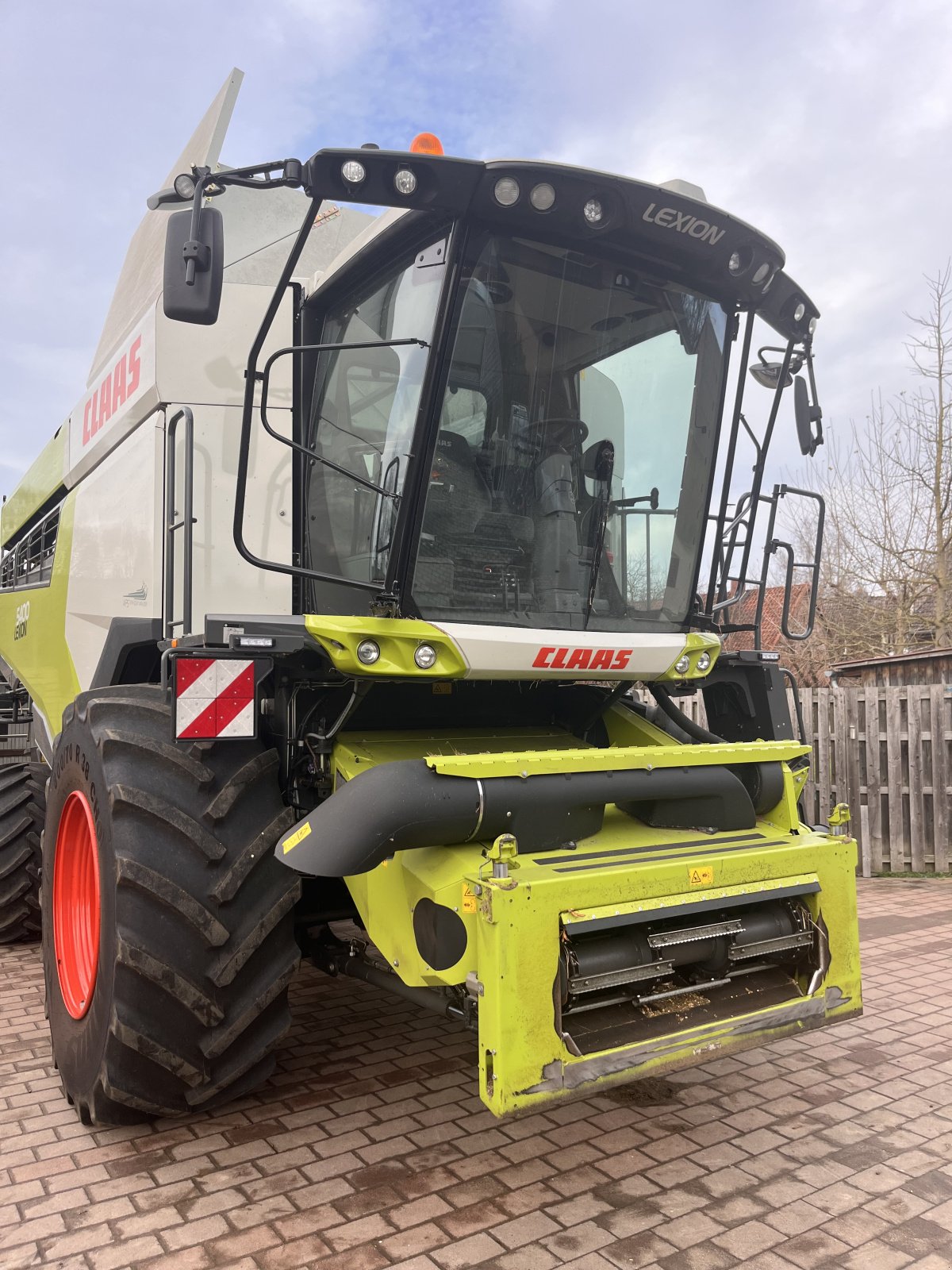 Mähdrescher a típus CLAAS Lexion 5400, Gebrauchtmaschine ekkor: Meinersen (Kép 6)