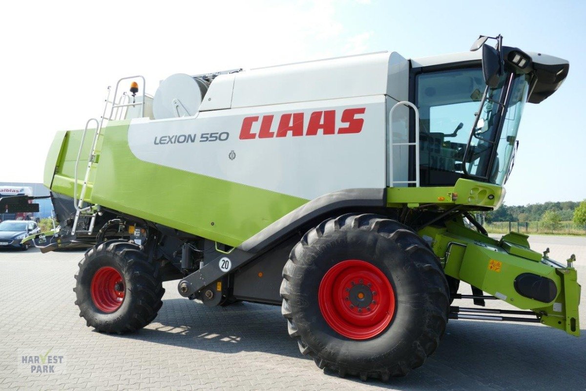 Mähdrescher des Typs CLAAS Lexion 550, Gebrauchtmaschine in Emsbüren (Bild 4)