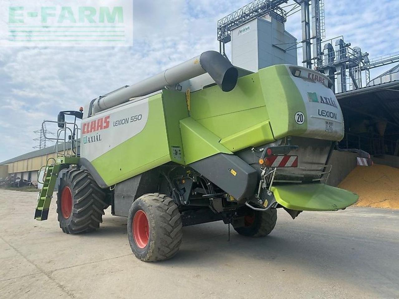 Mähdrescher typu CLAAS lexion 550, Gebrauchtmaschine w SZEGED (Zdjęcie 4)