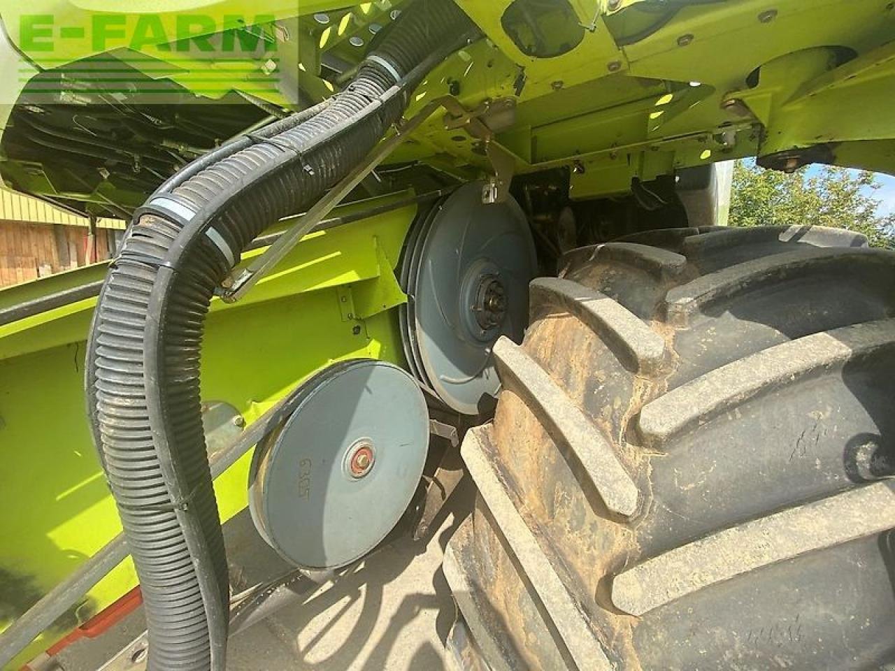 Mähdrescher del tipo CLAAS lexion 550, Gebrauchtmaschine en SZEGED (Imagen 9)