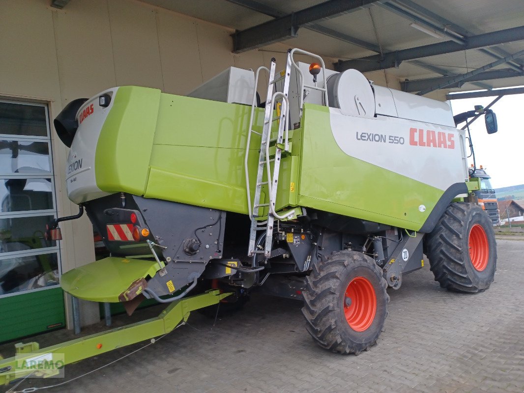 Mähdrescher del tipo CLAAS Lexion 550, Gebrauchtmaschine In Langenwetzendorf (Immagine 2)