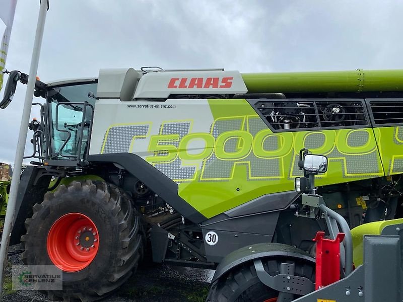 Mähdrescher des Typs CLAAS Lexion 5500 Montana Top Zustand, Gebrauchtmaschine in Prüm-Dausfeld (Bild 1)